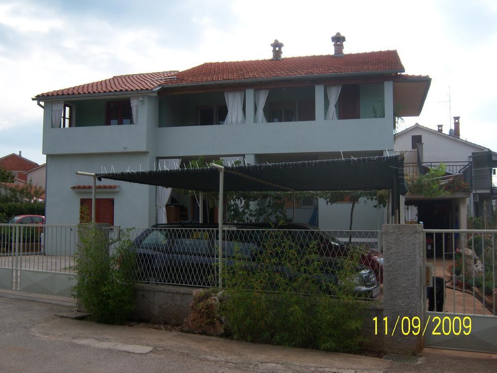 Apartments Cerin Fažana Cameră foto